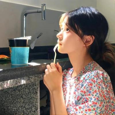 幕布背后