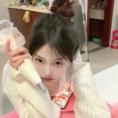艳妻扮婢记
